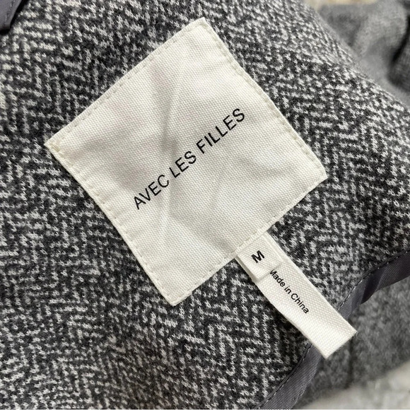 Avec Les Filles Longline Knit Blazer - Picture 2 of 14